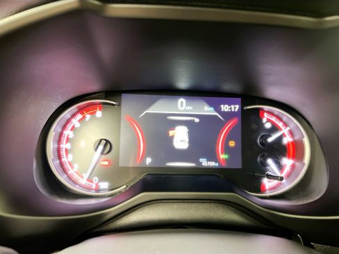 Used 2024 Toyota RAV4 XLE image 23