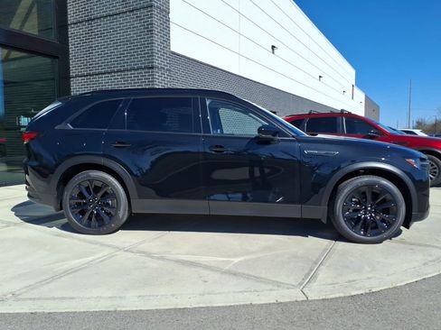 New 2026 MAZDA CX-90 Plug-In Hybrid w/Premium Sport image 8