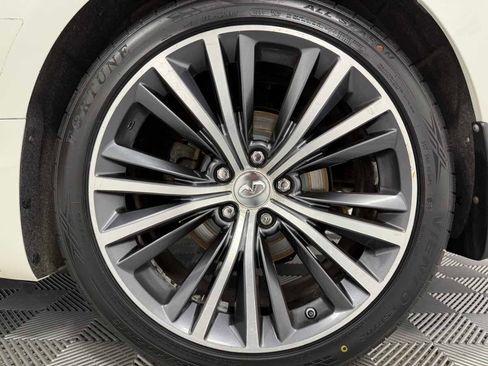 Used 2017 INFINITI Q60 w/ Premium Package image 33