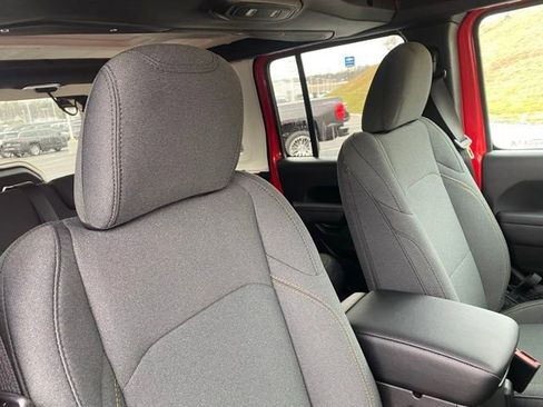 New 2026 Jeep Wrangler Sport S image 28