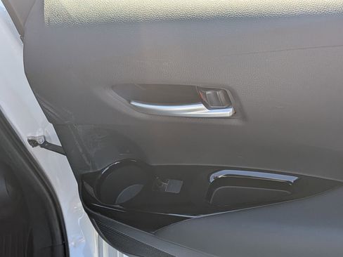 Used 2023 Toyota Corolla SE image 28