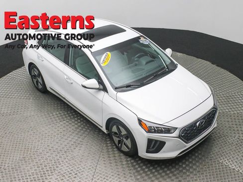 Used 2022 Hyundai Ioniq Limited image 3
