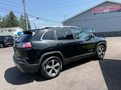 Used 2019 Jeep Cherokee Limited AWD/4WD image 3