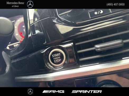 Used 2023 Nissan Pathfinder Platinum w/ Cargo Package image 28