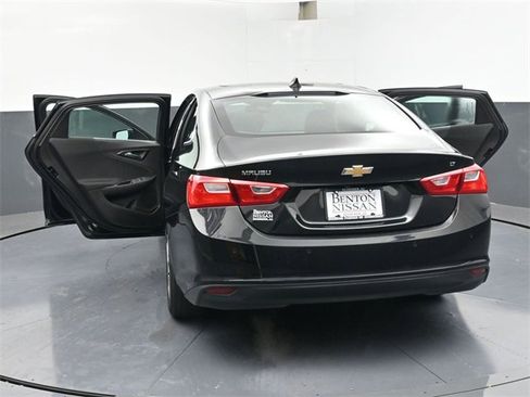 Used 2024 Chevrolet Malibu LT image 48