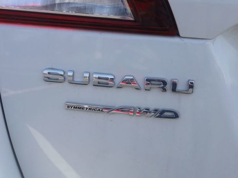 Used 2018 Subaru Outback 2.5i AWD/4WD image 24