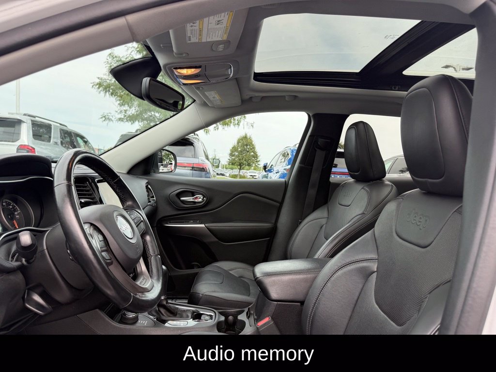 Used 2020 Jeep Cherokee Limited AWD/4WD image 7