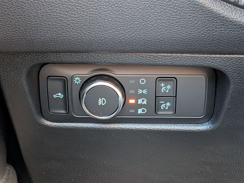 Used 2024 Ford Ranger XLT w/ FX4 Off-Road Package image 18