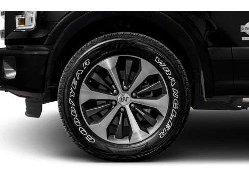 Used 2015 Ford F150 King Ranch w/ Equipment Group 601A Luxury AWD/4WD image 12