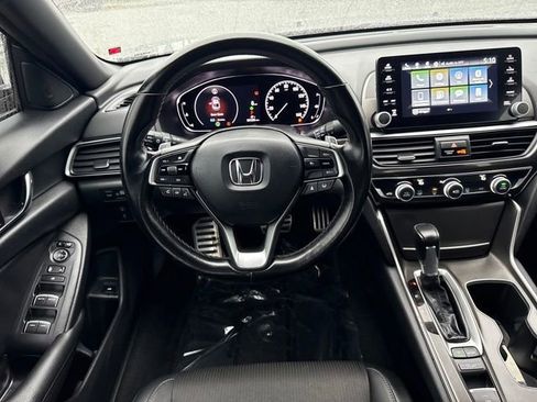 Used 2021 Honda Accord Sport image 17