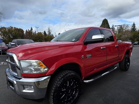 Used 2012 RAM 2500 Laramie w/ Cold Weather Group image 2