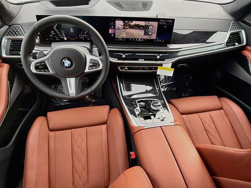 New 2027 BMW X7 xDrive40i w/ Executive Package AWD/4WD image 17