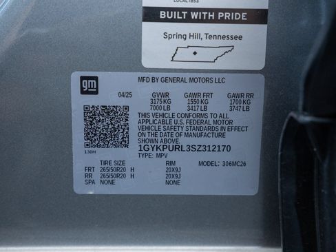 Used 2025 Cadillac Lyriq Sport AWD/4WD image 35