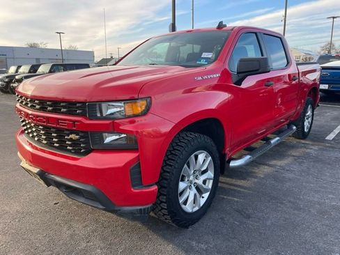 Certified 2020 Chevrolet Silverado 1500 Custom w/ Custom Value Package image 3