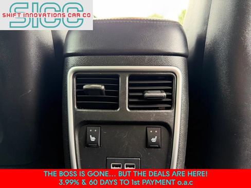 Used 2019 Chrysler 300 Limited RWD image 18