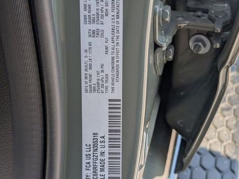 New 2026 RAM 1500 4x4 Crew Cab image 33