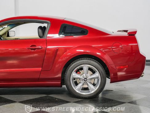 Used 2007 Ford Mustang GT image 22