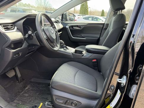 Certified 2024 Toyota RAV4 AWD Hybrid image 17