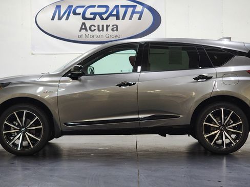 Used 2025 Acura RDX A-Spec image 9