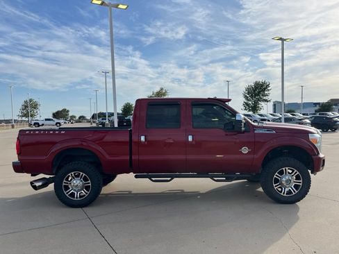 Used 2015 Ford F250 Platinum w/ Platinum Package AWD/4WD image 5