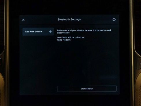 Used 2015 Tesla Model S 85D image 26