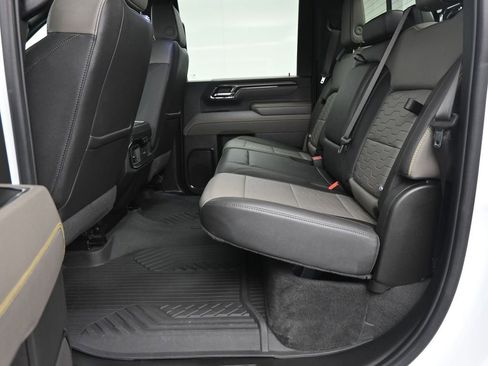 Used 2024 Chevrolet Silverado 2500 ZR2 w/ ZR2 Bison Edition AWD/4WD image 19