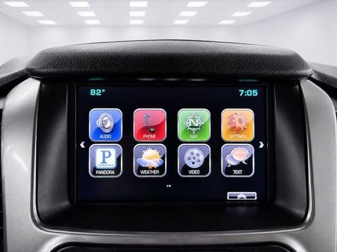 Used 2015 Chevrolet Tahoe LTZ AWD/4WD image 31