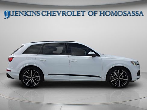 Used 2021 Audi Q7 3.0T Prestige w/ Prestige Package AWD/4WD image 2