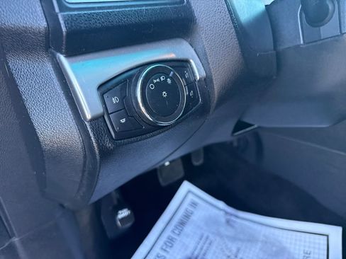 Used 2016 Ford Explorer XLT w/ Equipment Group 202A image 24