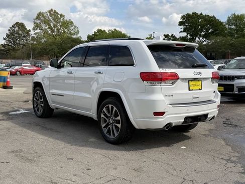 Used 2017 Jeep Grand Cherokee Overland image 5
