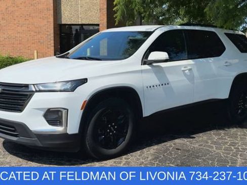 Used 2023 Chevrolet Traverse LT w/ Midnight/Sport Edition AWD/4WD image 4