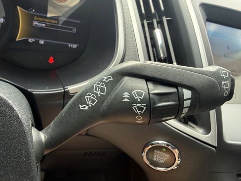 Used 2017 Ford Edge SEL w/ Equipment Group 201A FWD image 31