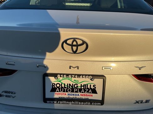 Used 2025 Toyota Camry XLE image 45