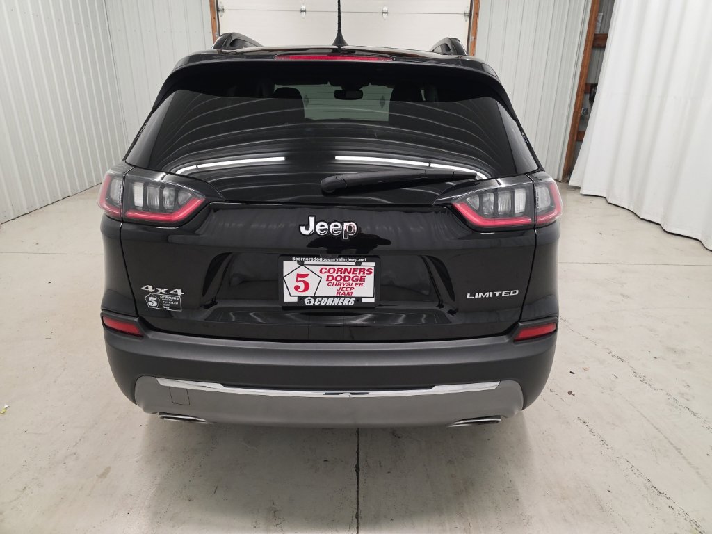 Used 2022 Jeep Cherokee Limited AWD/4WD image 4