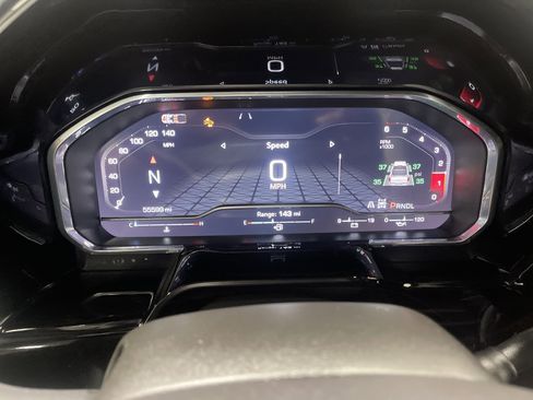 Used 2025 GMC Sierra 1500 SLT image 30