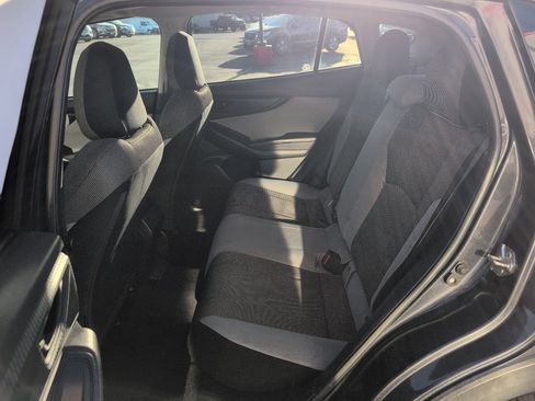 Used 2019 Subaru Crosstrek 2.0i w/ Eyesight System image 10