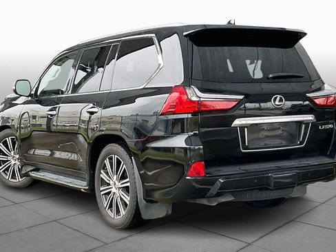 Used 2020 Lexus LX 570 4WD w/ 3rd Row & Luxury Pkg image 11