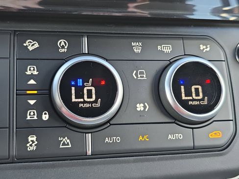 New 2026 Land Rover Defender 110 S image 23