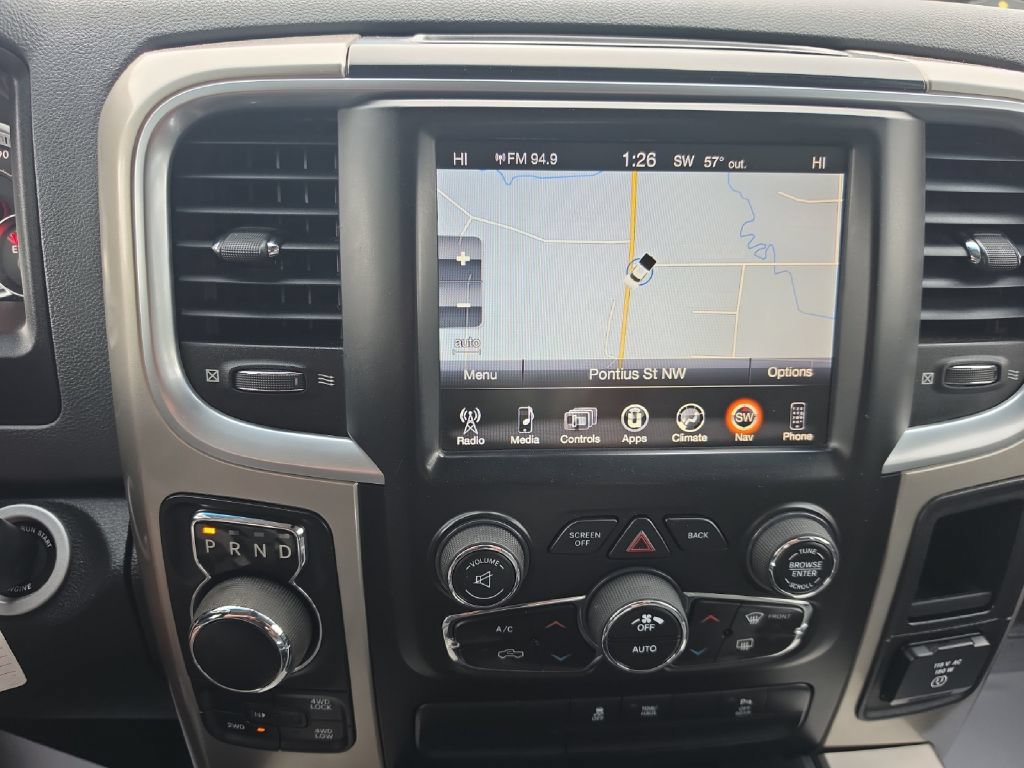 Used 2017 RAM 1500 Classic SLT w/ SLT Plus D←cor Group AWD/4WD image 14