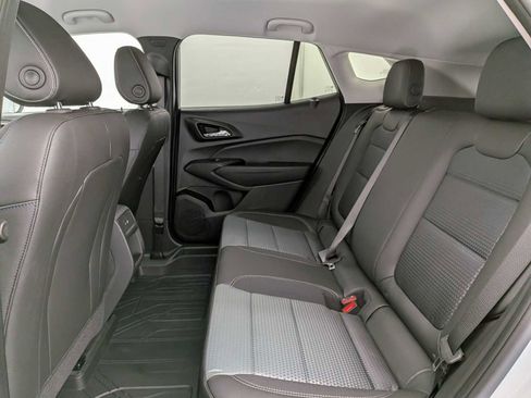 New 2026 Chevrolet Trax LT w/ Driver Confidence Package FWD image 19
