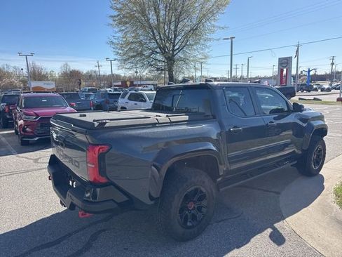 Used 2025 Toyota Tacoma TRD Pro w/ Tow Tech Package image 7
