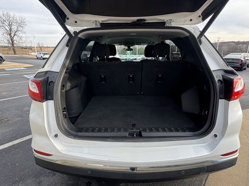 Used 2018 Chevrolet Equinox LT image 5