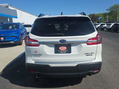 Used 2022 Subaru Ascent Touring AWD/4WD image 3