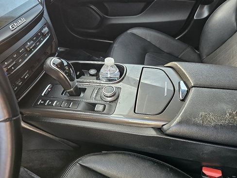 Used 2018 Maserati Ghibli image 11