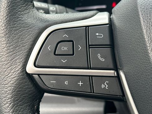 Used 2024 Toyota Sienna XLE image 37