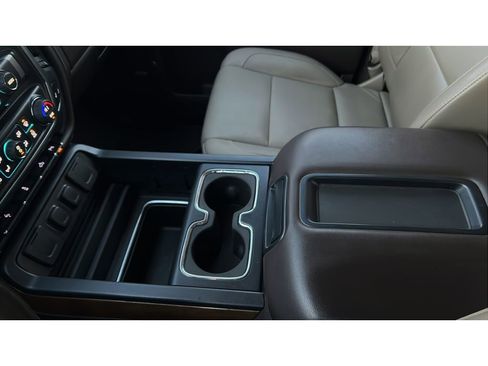 Certified 2015 Chevrolet Silverado 1500 LTZ w/ LTZ Plus Package image 20