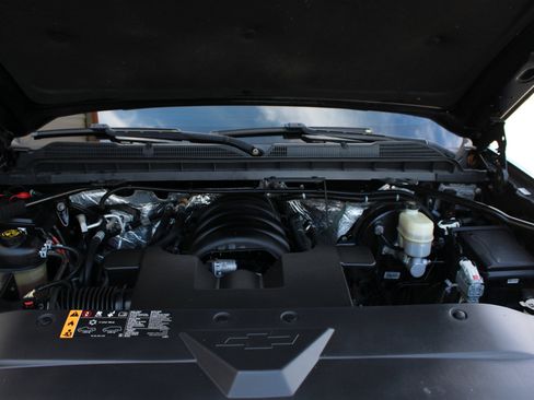 Used 2018 Chevrolet Silverado 1500 LTZ Z71 w/ LTZ Plus Package image 43