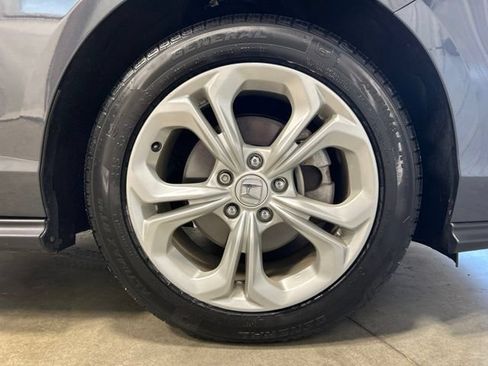 Certified 2024 Honda Accord LX image 12