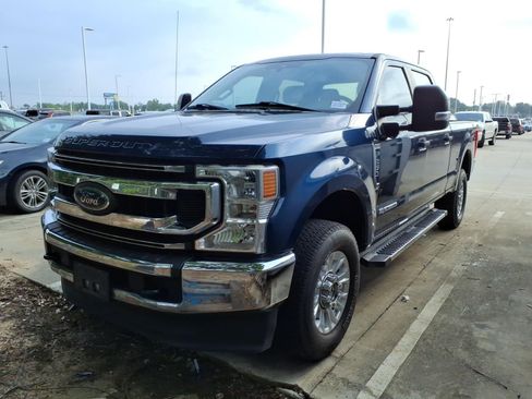 Used 2020 Ford F250 XL w/ STX Appearance Package AWD/4WD image 4