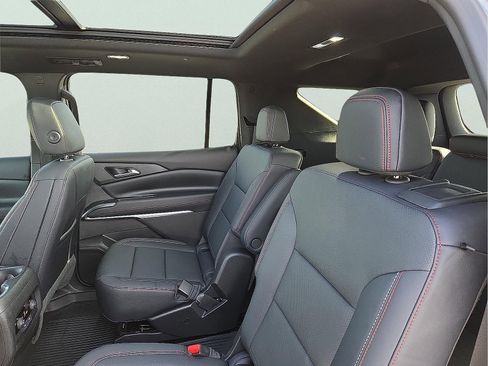 Used 2026 Chevrolet Traverse Z71 w/ Driver Confidence Package image 7